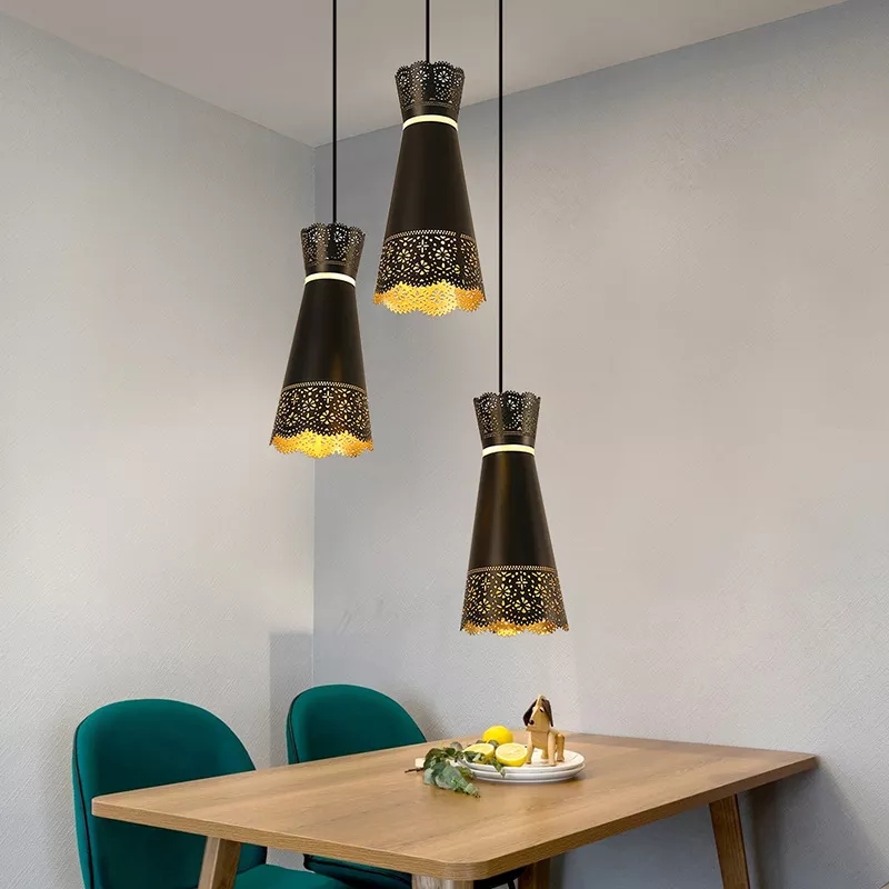 ჭაღი  6138-3 BK WH  018157