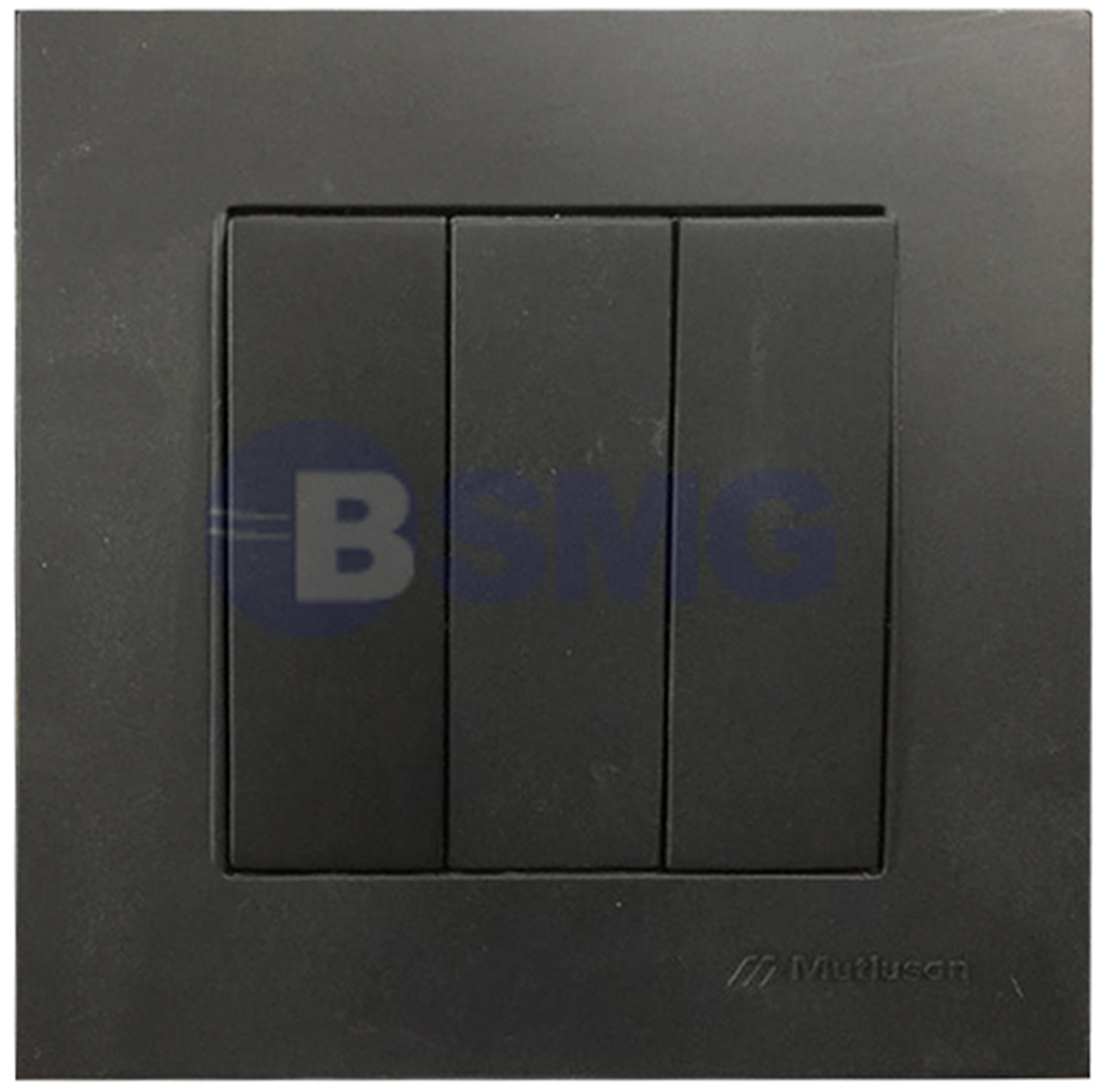 ჩამრთველი სამიანი  შავი  RITA 3GANG SWITCH CREAM BLACK   008972